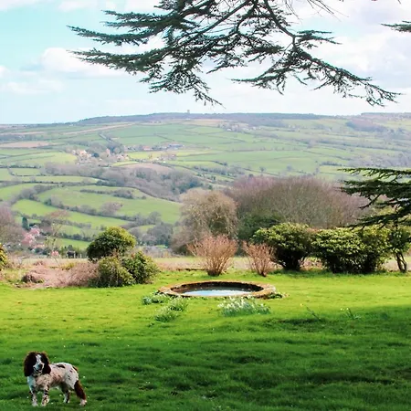 Aislaby Hall Holiday home *
